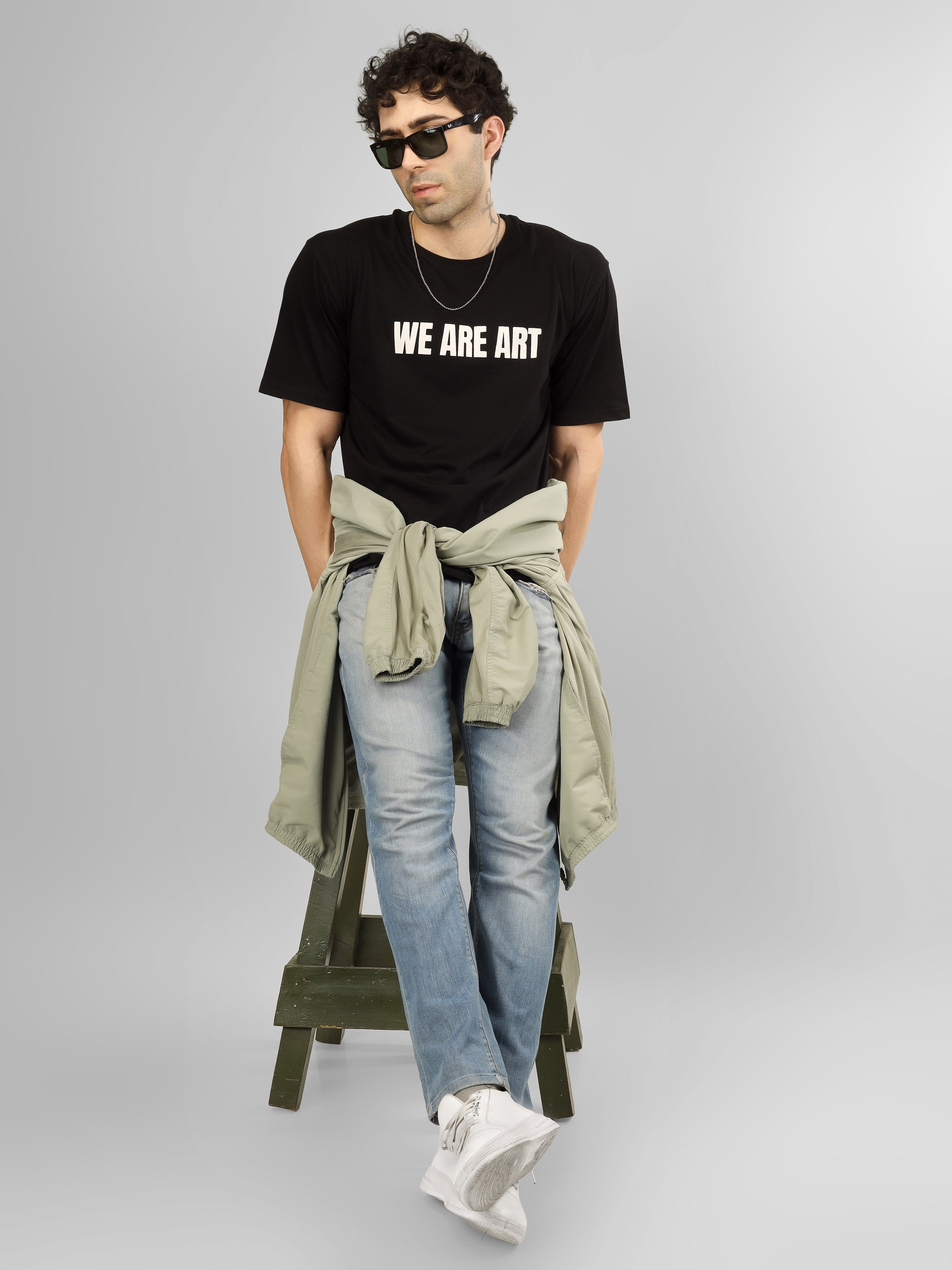 "WE ARE ART" Oversized T-Shirt